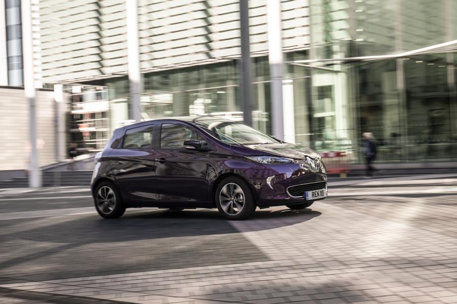  Renault Zoe Z.E. 40 R110 2018 года  (UK) (фото 30 из 32)